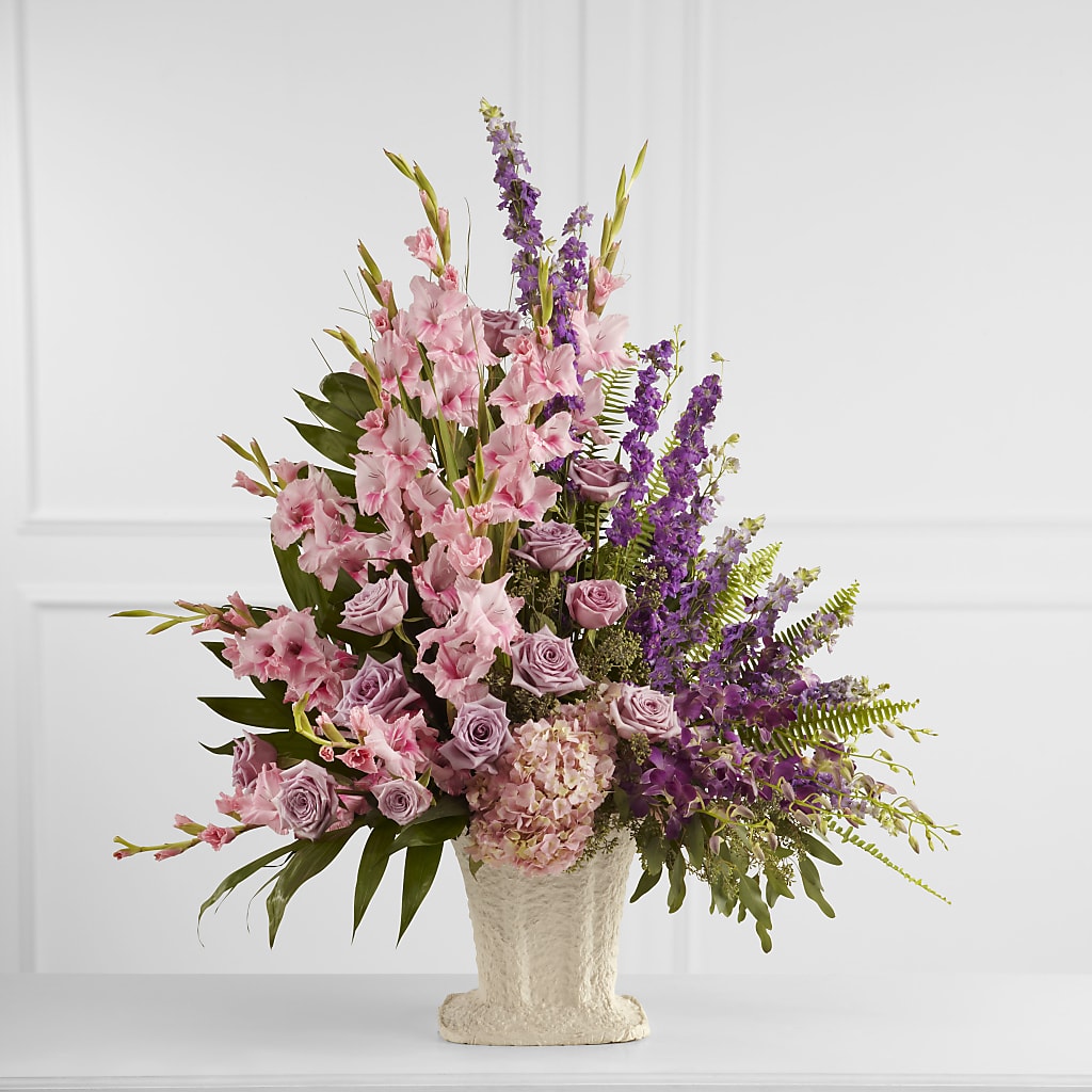 Flowing Garden Arrangement – Safeway Norcal, Pleasanton CA