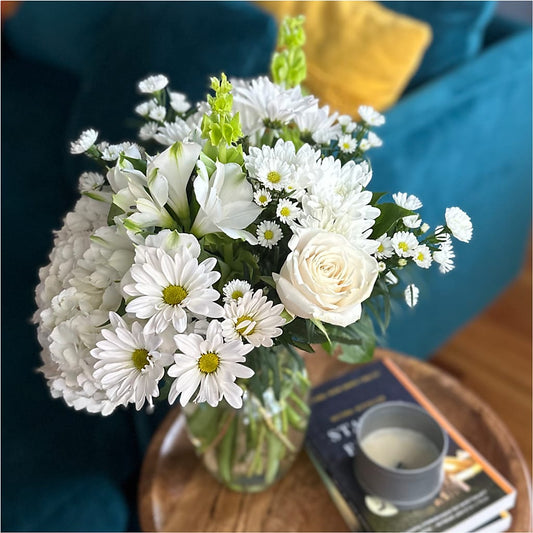 Classic Ivory – A Florist Original – Safeway Norcal, Pleasanton CA