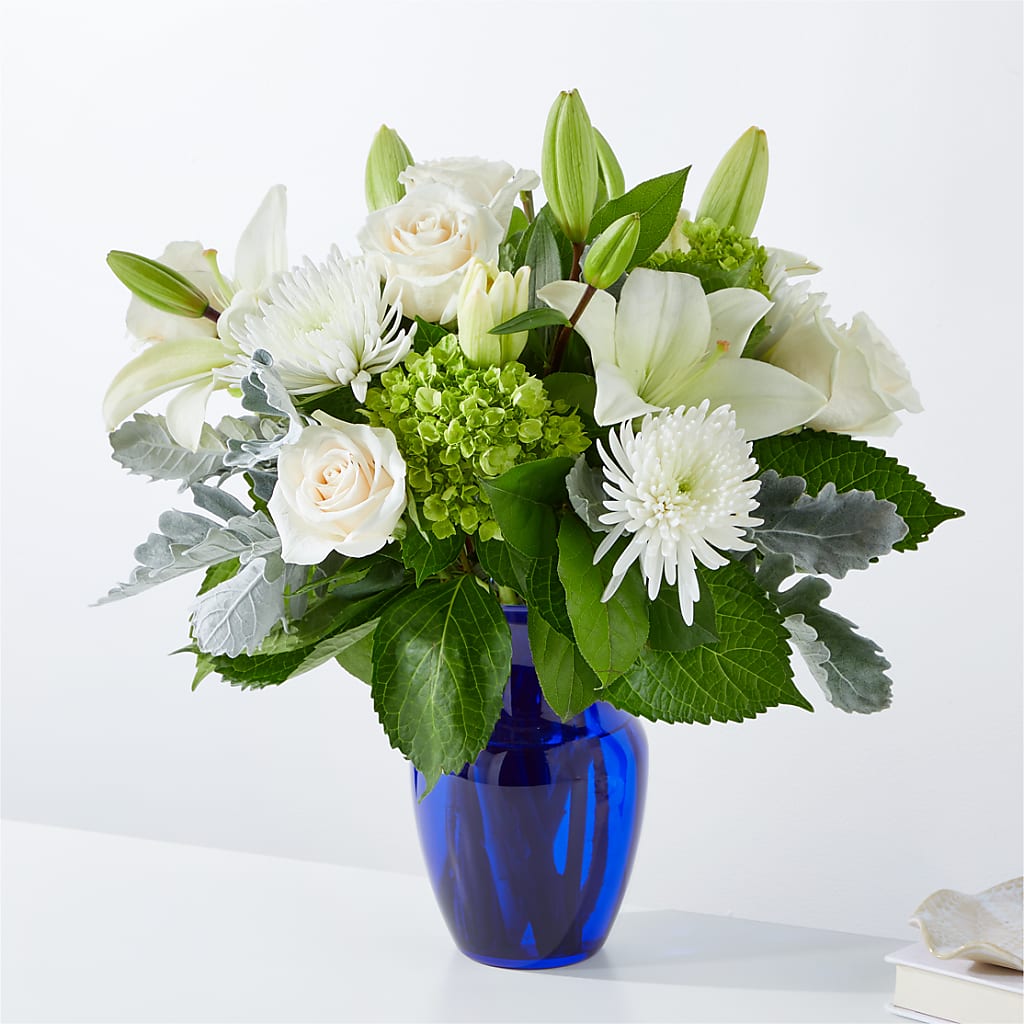 Snowy Dreams Bouquet – Safeway Norcal, Pleasanton CA