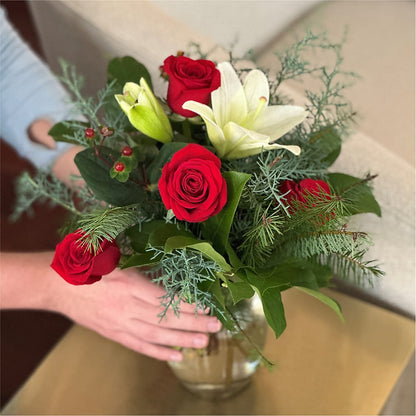 Glittering Lights Bouquet –  Safeway Norcal, Pleasanton CA