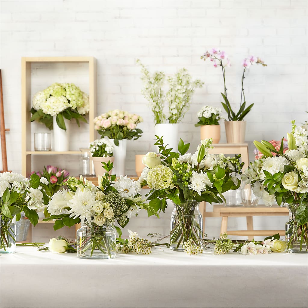 Classic Ivory – A Florist Original –  Safeway Norcal, Pleasanton CA